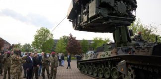 Відвідав військову базу в місті Аахен, де проходять навчання українські військовослужбовці.