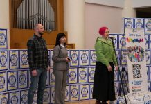 У Хмельницькій обласній філармонії відбувся захід, організований для дітей із родин зниклих безвісти Захисників і Захисниць України.